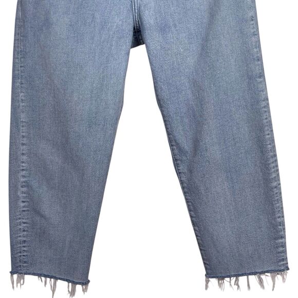 LEVI’S MADE & CRAFTED Barrel Crop Jeans Light Wash High Rise Raw Hem Size 28 - Picture 8 of 16